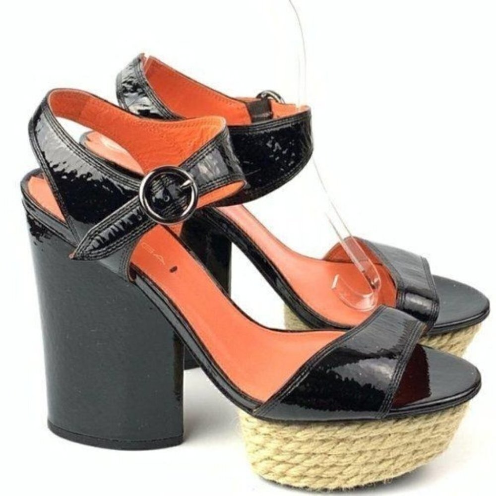 Via Spiga platforms size 8.5 black patent leather